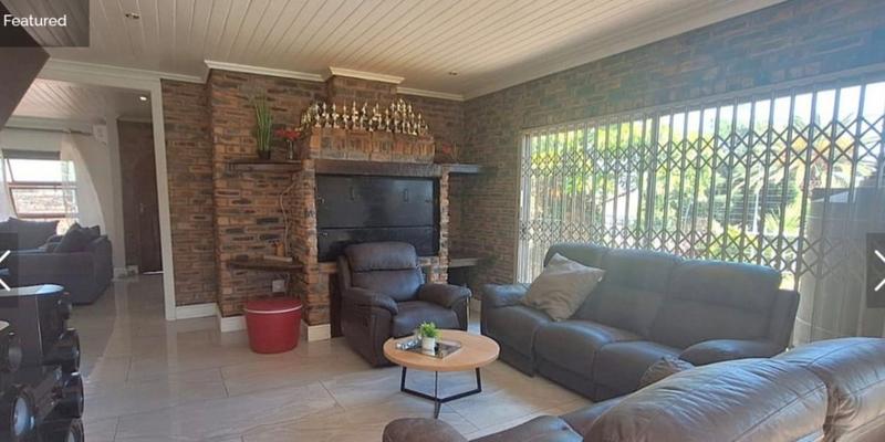 7 Bedroom Property for Sale in De Tijger Western Cape